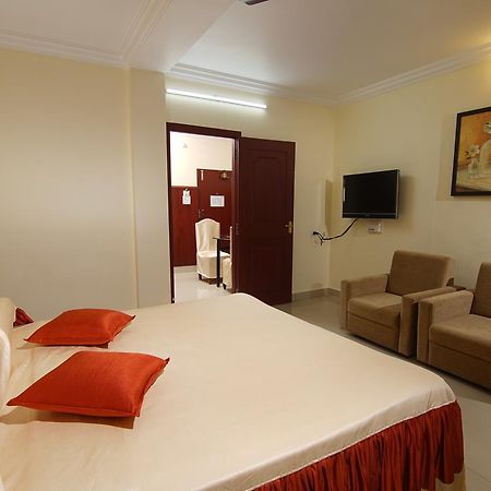 كاليكوت Hotel Sasthapuri المظهر الخارجي الصورة