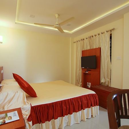 كاليكوت Hotel Sasthapuri المظهر الخارجي الصورة