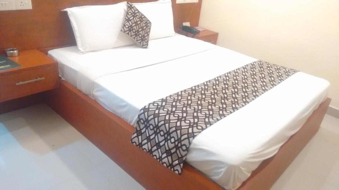 كاليكوت Hotel Sasthapuri المظهر الخارجي الصورة